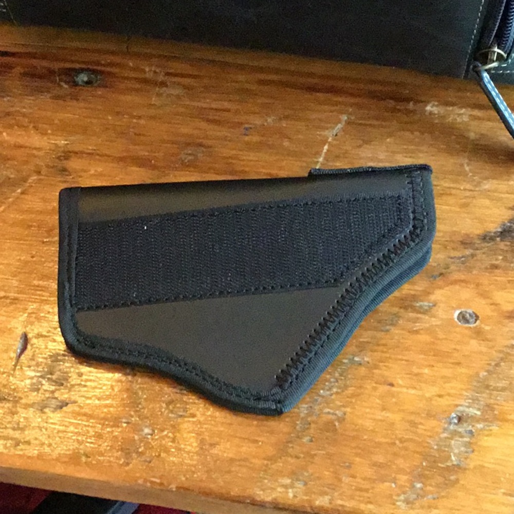NWOT Gun Tote’n Mamas Concealed Carry Bag - Picture 5 of 11